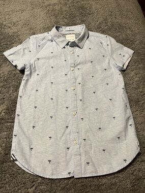 Cactus Boys White & Blue Button Up Shirt white design stripes Collared 11/12